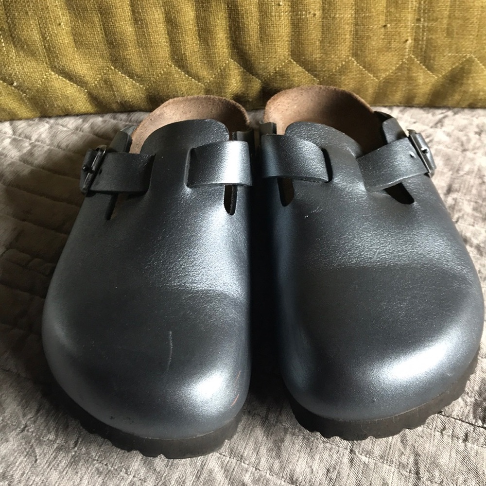 Metallic gunmetal Birkenstocks